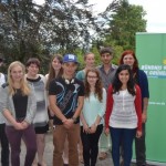 Die Grüne Jugend Ahrweiler mit Pia Schellhammer MdL (hinten rechts) und Milan Sühnhold (links), am 06.07.2014